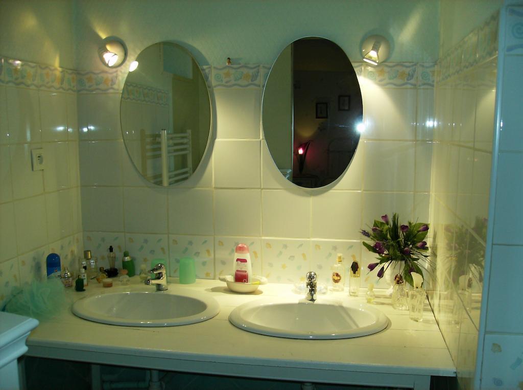 Bed and Breakfast A L'Antan - La Ferme D'Octave Saint-Hilaire-de-Villefranche Esterno foto