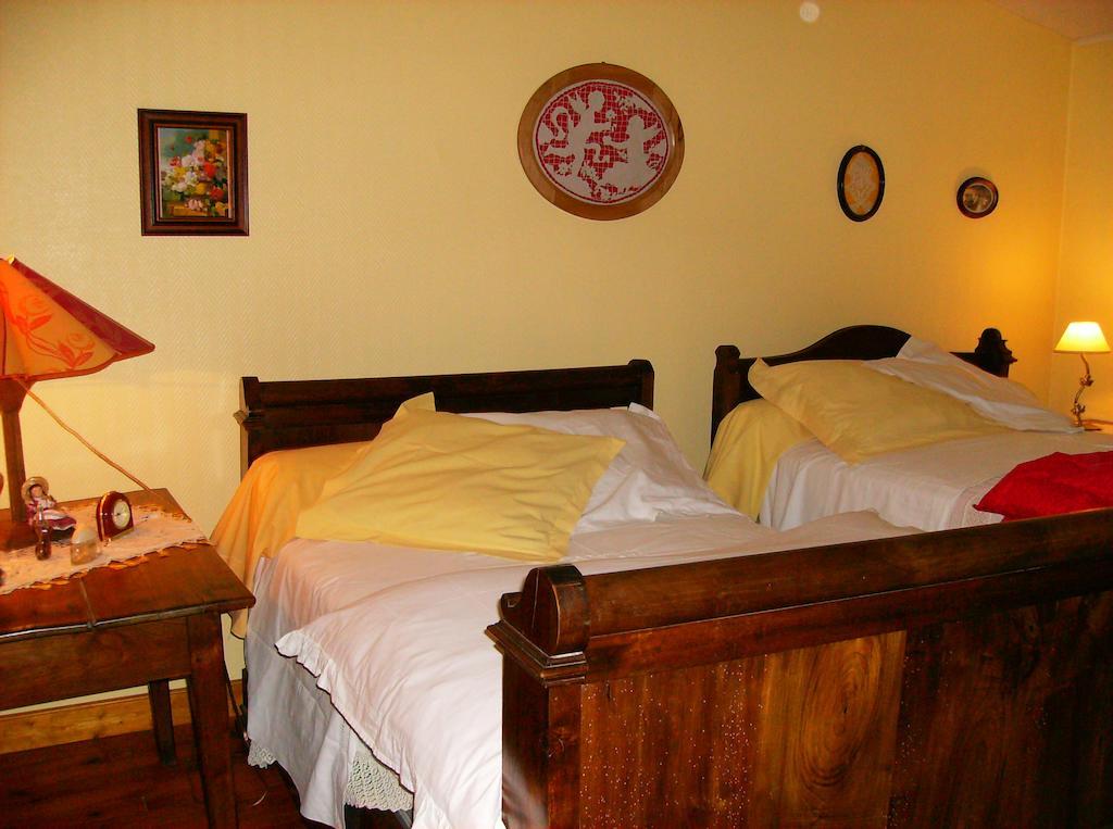 Bed and Breakfast A L'Antan - La Ferme D'Octave Saint-Hilaire-de-Villefranche Esterno foto