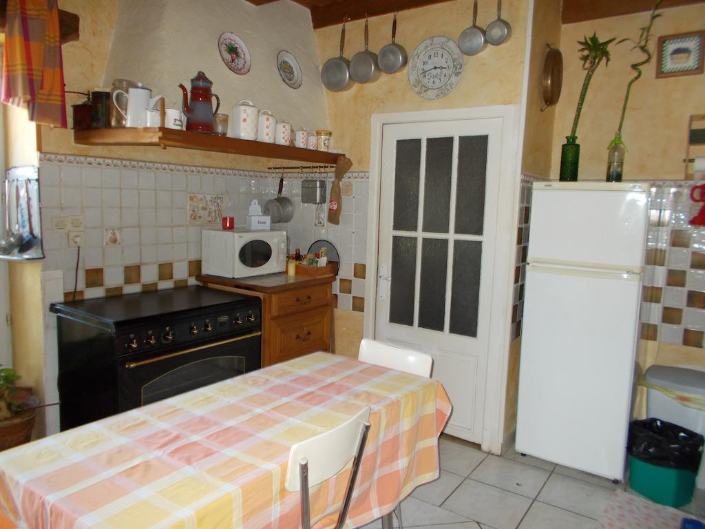 Bed and Breakfast A L'Antan - La Ferme D'Octave Saint-Hilaire-de-Villefranche Esterno foto