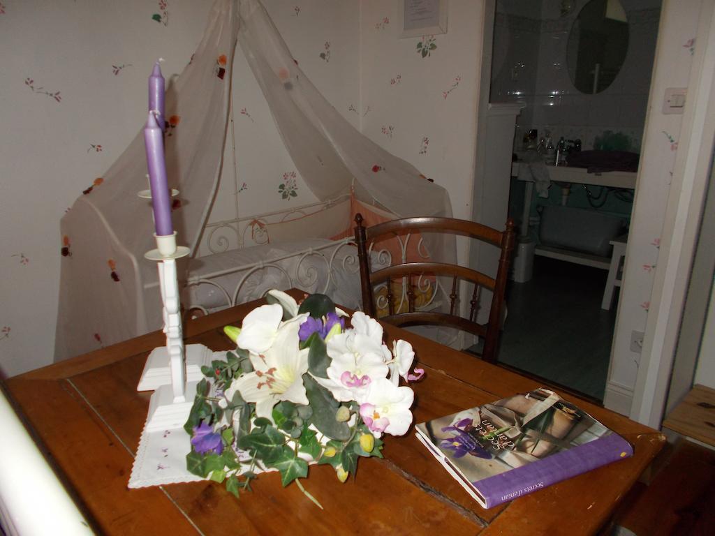 Bed and Breakfast A L'Antan - La Ferme D'Octave Saint-Hilaire-de-Villefranche Esterno foto