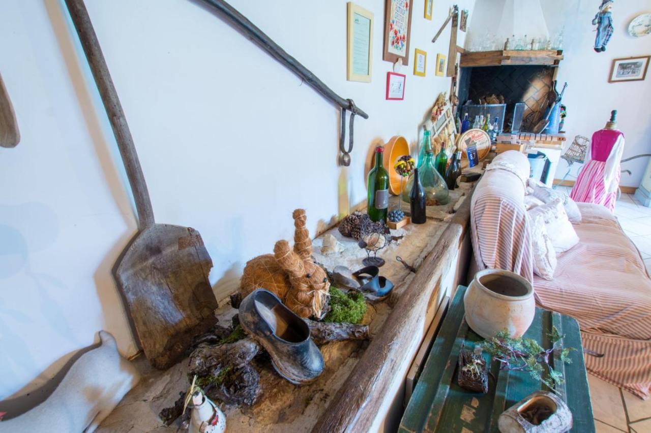 Bed and Breakfast A L'Antan - La Ferme D'Octave Saint-Hilaire-de-Villefranche Esterno foto
